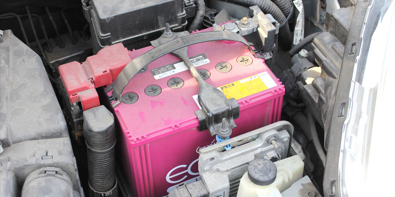 バッテリーの交換方法から 古いバッテリーの処分方法まで カーリース 車リースのお役立ち記事 車リースのリースナブル