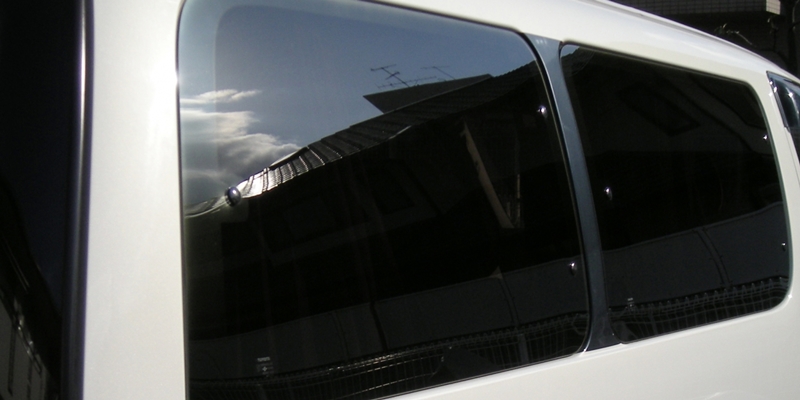 Uvカットガラスなら不要 クルマの紫外線対策 カーリース 車リースのお役立ち記事 車リースのリースナブル