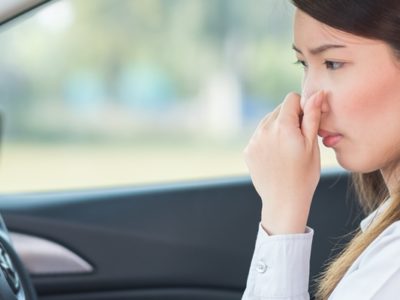 気になる車内の臭い どうすれば解消できる？