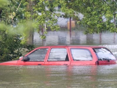 もしリース車が水没してしまったら？  保険はおりるの？ 契約はどうなる？