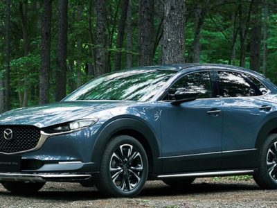 CX-5では大きすぎる、CX-3ではちょっと狭い そんな方におすすめなのがCX-30