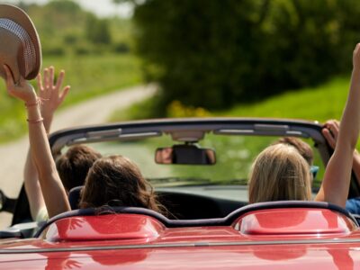夏のドライブ旅行に最適！快適な車内環境を作るポイント