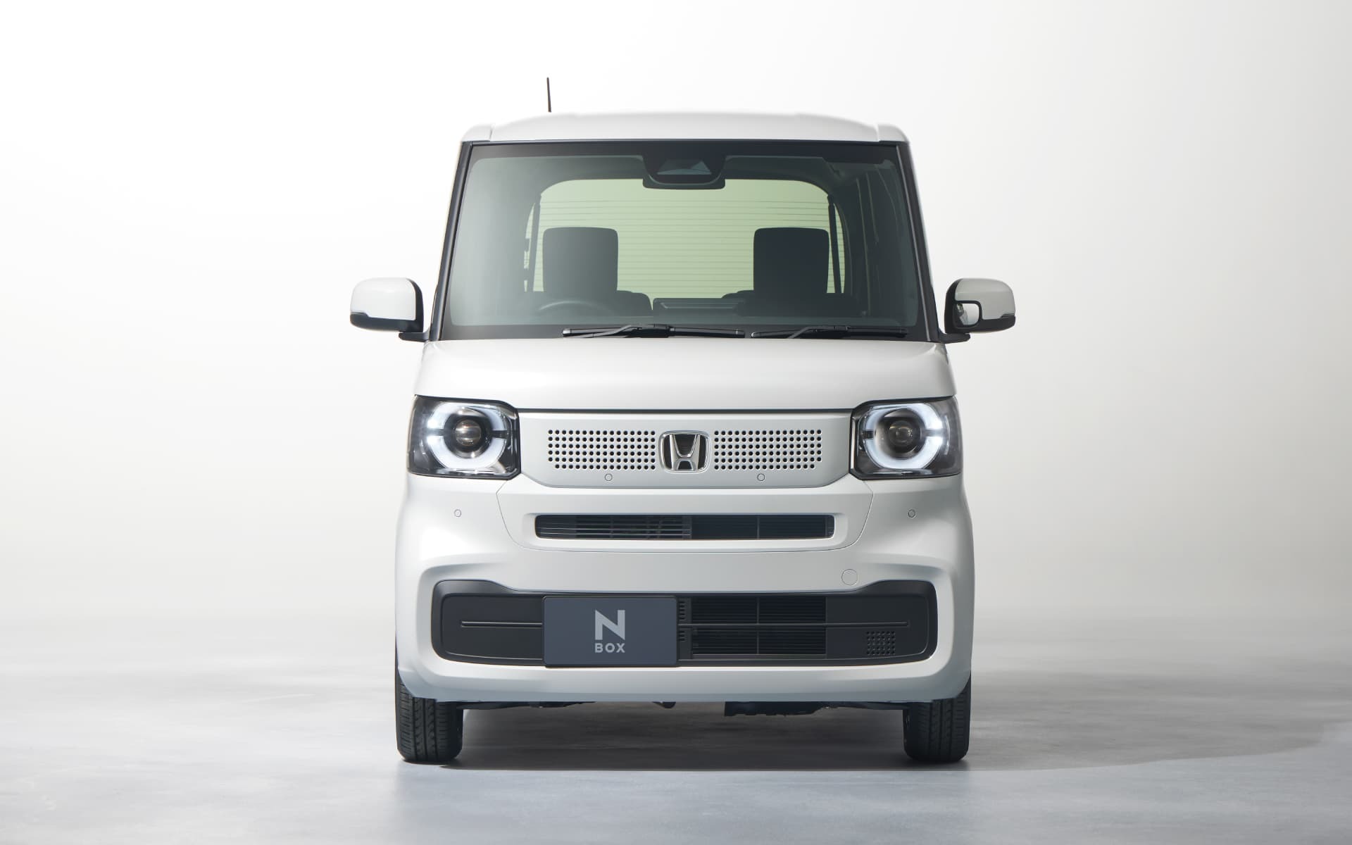 N-BOXの全グレード徹底比較！選ぶポイントとおすすめモデルはどれ？